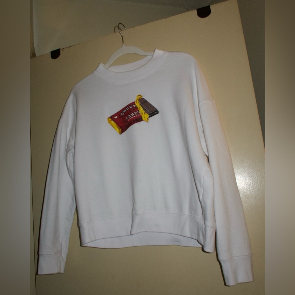 Aeropostale White Chocolate Bar Sweatshirt